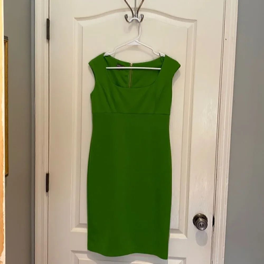 Anthracite beautiful bright green dress 2
